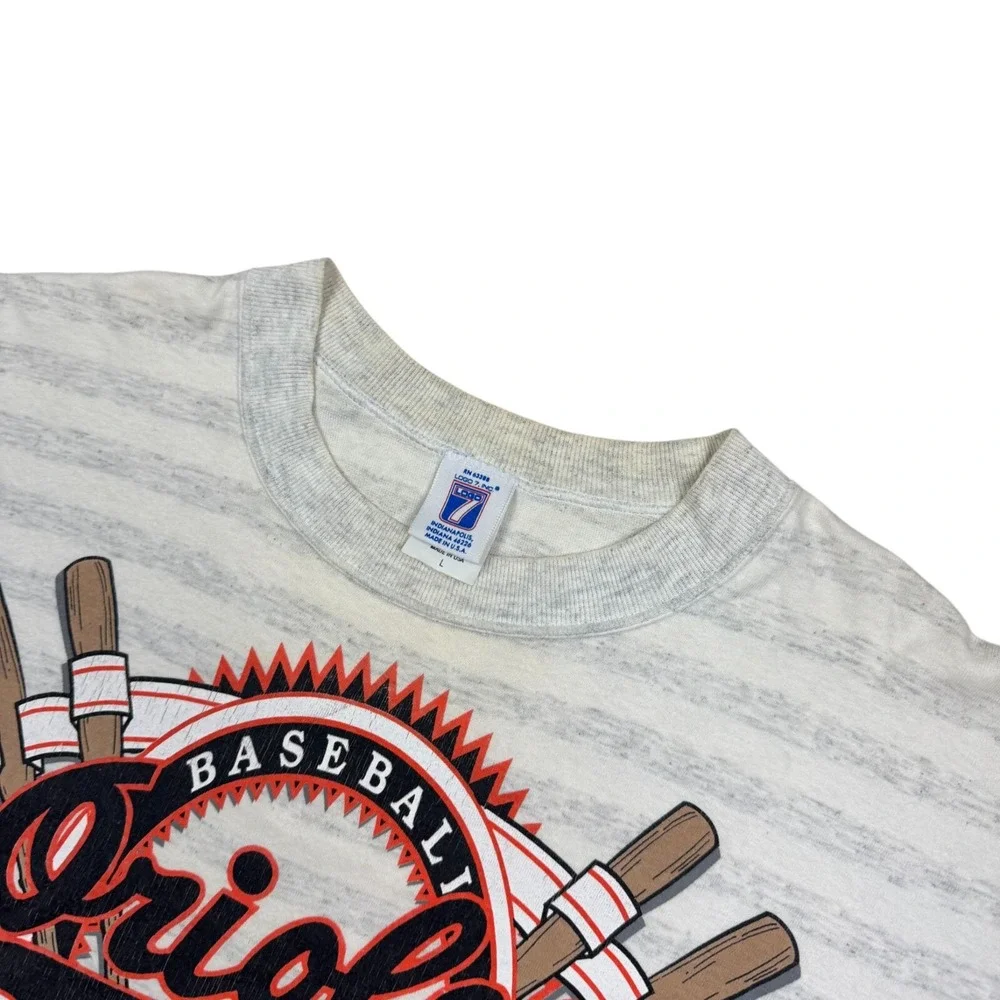 Vintage 90's Baltimore Orioles Graphic T-Shirt Logo 7 Faded Made in USA Size L - Picture 3 of 14